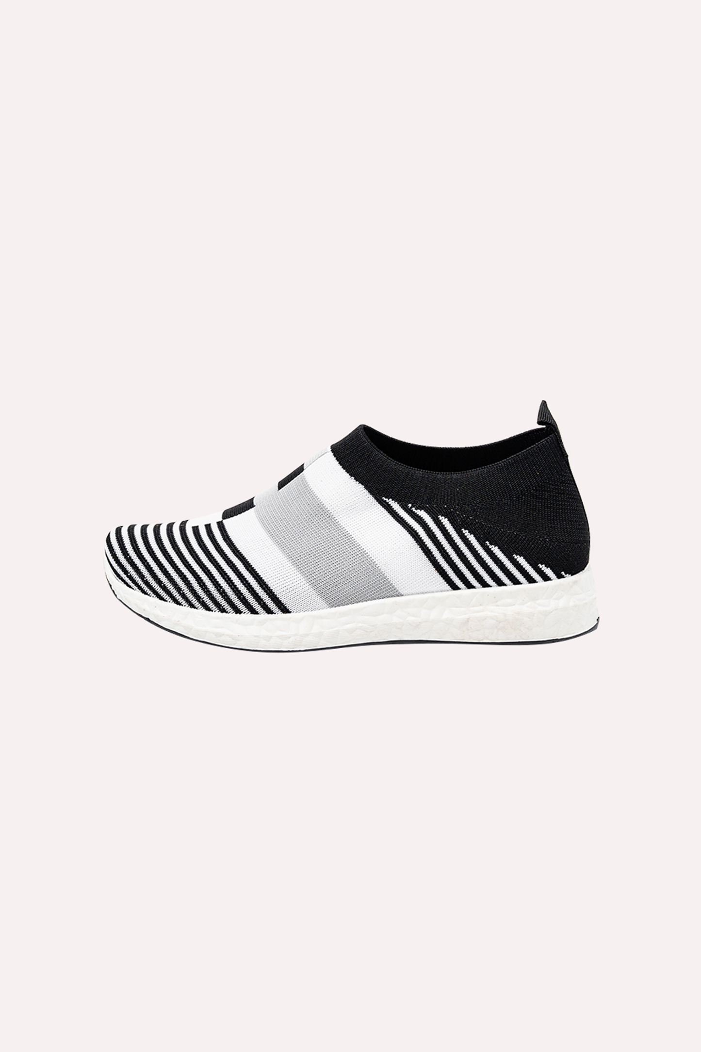 Strike - Light Weight Sneakers